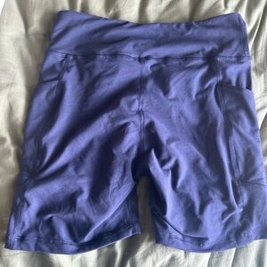 Navy blue biker shorts with large pockets, Size medium